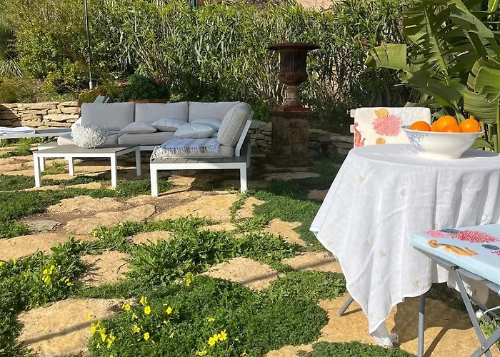 Saint Clair, La A Pied Gasthuis Le Lavandou